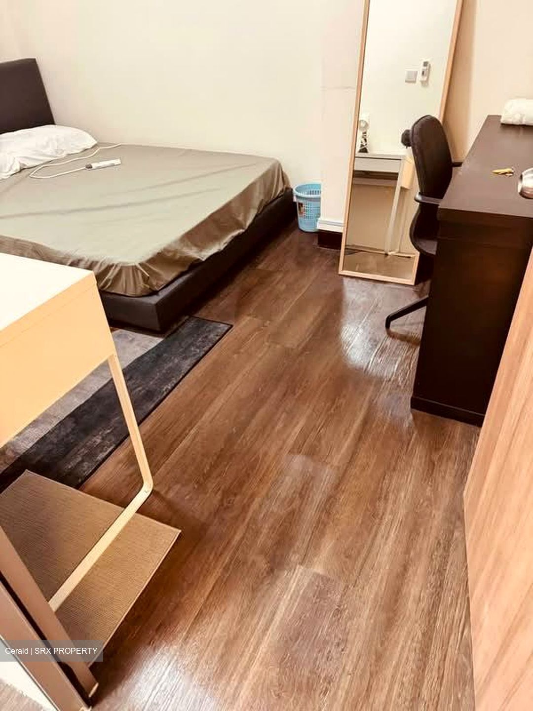 International Plaza (D2), Apartment #555552051